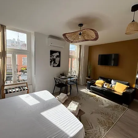 Apartment - Le 103 *